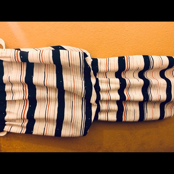 BCBGeneration dress - Picture 3 of 4